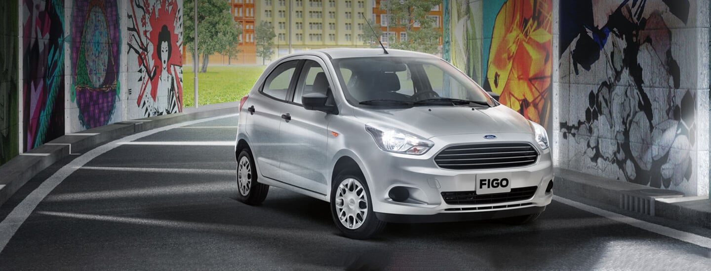 Catálogo, Refacciones Originales y Ficha técnica del auto compacto Ford Figo 2018