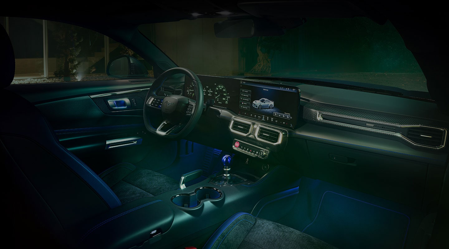 Diseño Interior y Asientos Recaro en el Nuevo Auto Deportivo Ford Mustang Dark Horse 2024