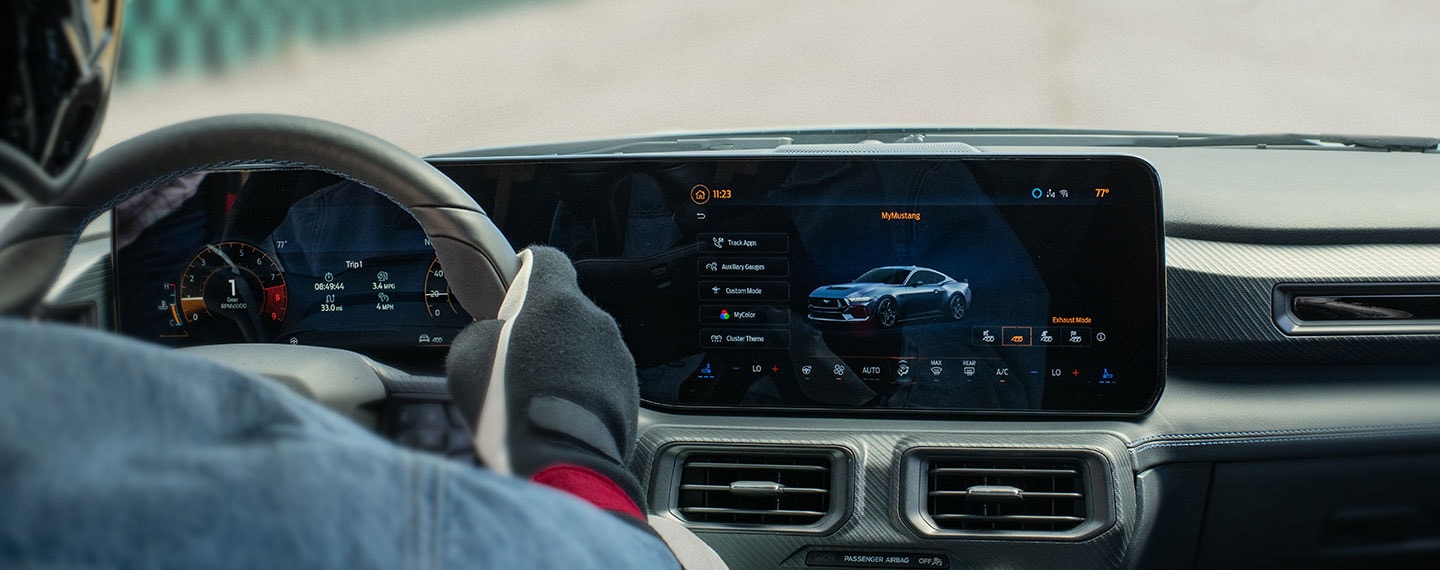 Ford Mustang Dark Horse 2024, Auto Deportivo con Tecnología Trackapps para mejorar tu Desempeño