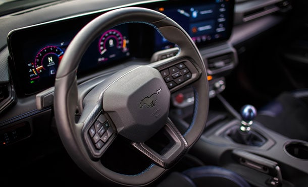 Ford Mustang Dark Horse 2024, el Auto Deportivo con panel de instrumentos Digital personalizable