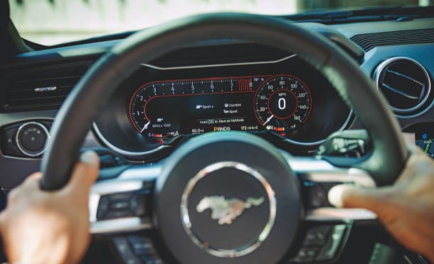 Tecnologías para mejorar Habilidades al Conducir tu Auto Deportivo Ford Mustang 2022