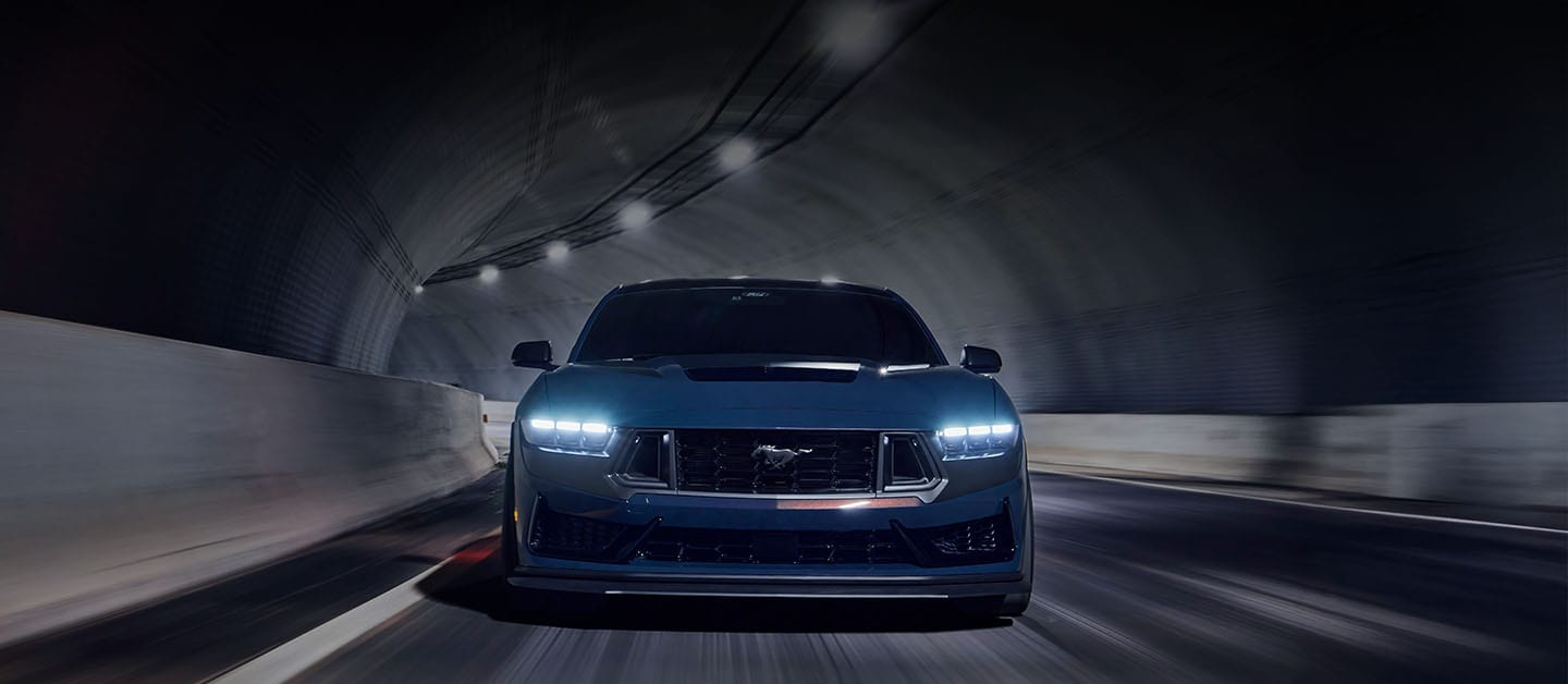 Descubre las Caraterísticas, Versiones y Precio del Auto Deportivo Ford Mustang 2026 Rediseñado