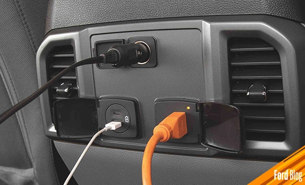 Ford Bronco Sport y Ford Lobo, descubre cargador de corriente de 12v y tipo casero