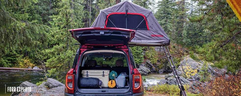 Descubre el equipamiento de Ford Lobo y Ford Bronco Sport para acampar al aire libre