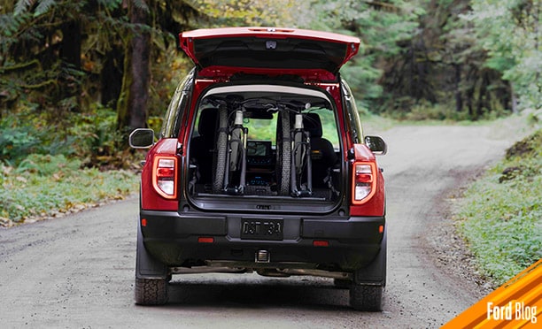 Gracias al Espacio de los Vehículos Ford, puedes cargar equipaje en cajuela o toldo