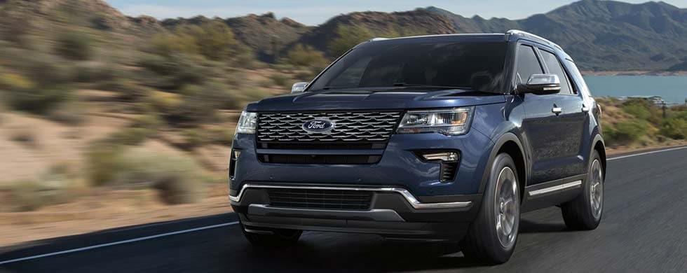 Ford ofrece SUVs y camionetas con tecnología para el camino