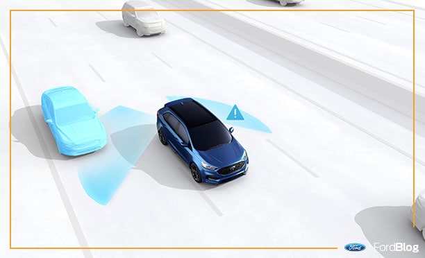 Edge 2019 con tecnología Ford Blis para monitorear el punto ciego
