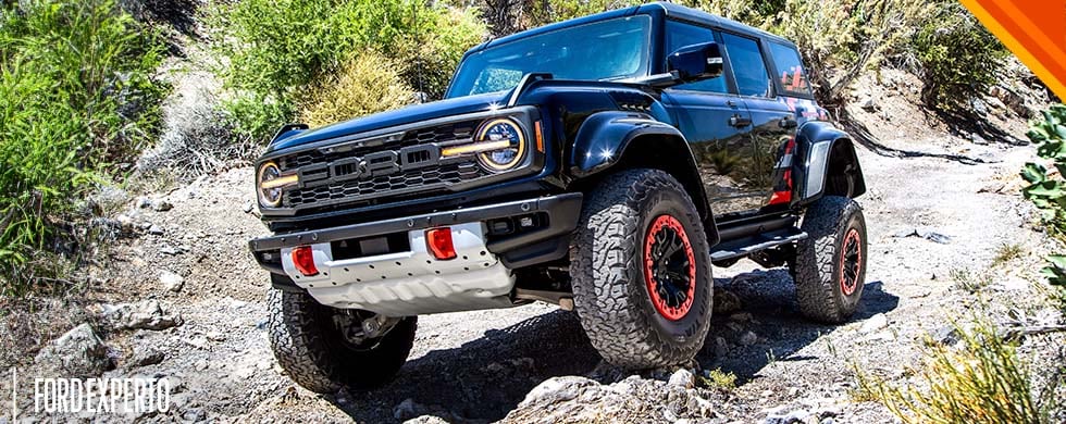 Características de Rendimiento y Estilo exterior del vehículo 4x4 Ford Bronco Raptor Code Orange