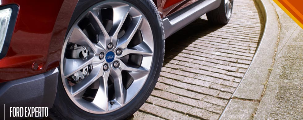 Mantén las llantas de tu Auto Ford en óptimas condiciones siguiendo las siguientes recomendaciones