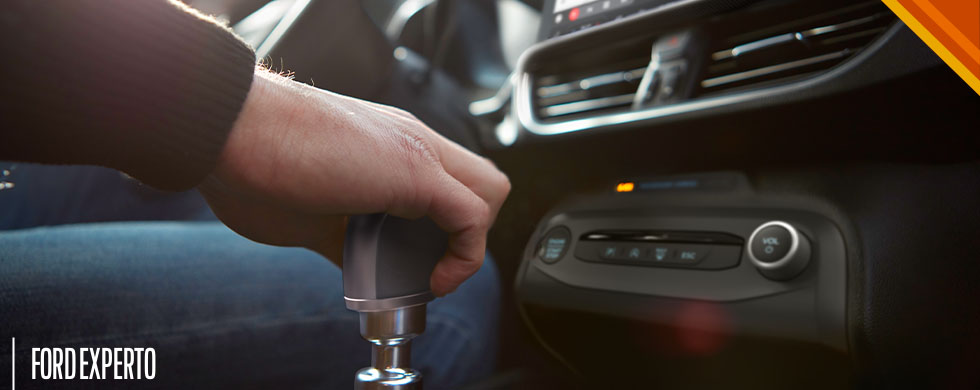 Descubre para qué es útil frenar con motor en tu vehículo ford y beneficios en ahorro