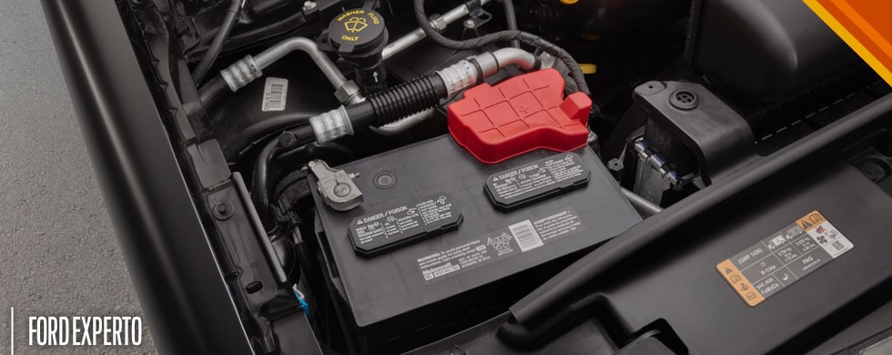 Descubre qué son los residuos blancos en las terminales de las baterías y cómo quitarlos