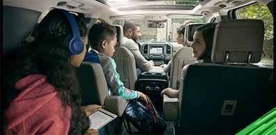 Diseño de un gran espacio interior ofrece Ford Expedition que hará tu experiencia de viaje, única