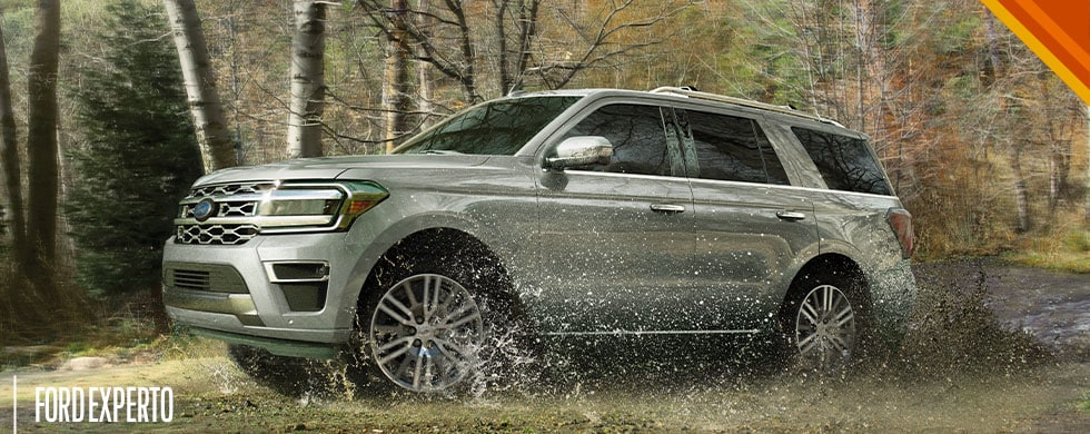 Motor y características de la Camioneta SUV de Tres Filas Ford Expedition 2024 