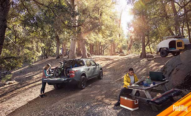 La Apertura de la Batea de Ford Maverick permite Cargar lo necesario en esta amplia Pickup