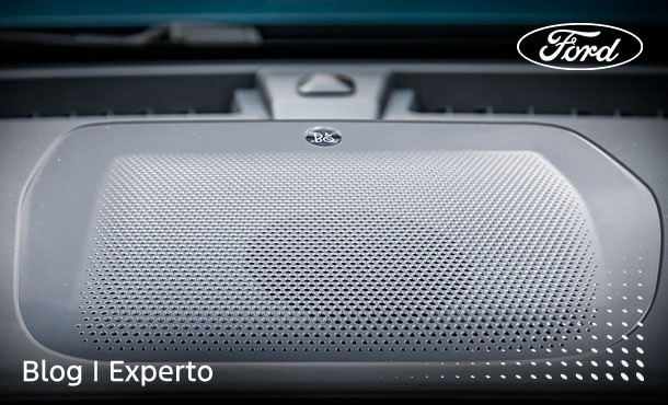 Sistema de audio Bang and Olufsen con 12 bocinas de Ford Edge Híbrida 2026