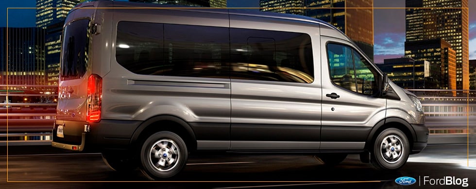Ford Transit Pasajeros 2020, minibús de servicios integrales, transporte escolar y de personal