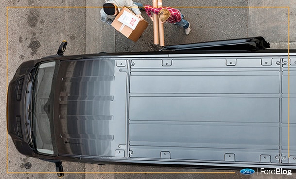 Ford Transit Van 2020 con puerta deslizable del lado del pasajero