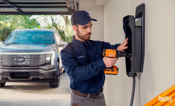 Alimentación de Energía para Vehículo Eléctrico con adaptador recarga auto o SUV Ford en horas