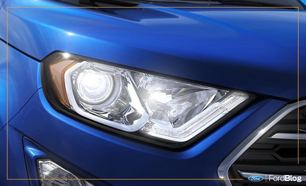 Ford EcoSport equipada con potentes faros para iluminar cualquier camino