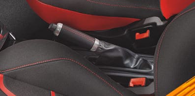 Conoce qué es y cómo funciona el freno de mano o estacionamiento 