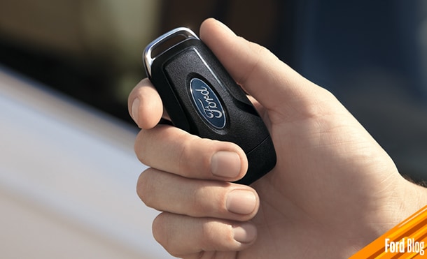 Descubre la oferta de Autos, SUV y Camiones Ford y cotiza tu Plan Ford Credit