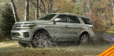 Conoce el Equipamiento de la Camioneta SUV Ford Expedition 2024