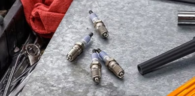 Señales del cambio de bujìas de tu auto, SUV o camión Ford con estos 6 puntos