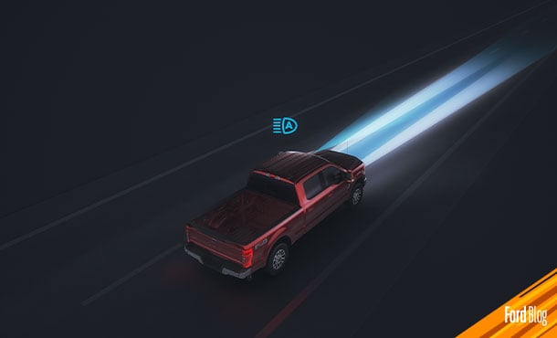 Conoce significado de las Luces Altas en Carretera, viaja seguro a bordo de tu Vehículo Ford
