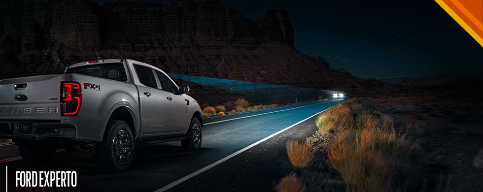 Conduce Seguro en Carretera utilizando correctamente las señales de luces entre conductores 