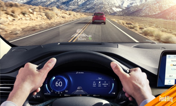 Conduce Seguro en Autopista con Asistencias de Manejo equipadas en Autos Ford