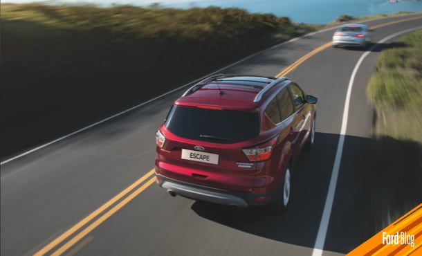 Maneja en carretera de manera segura con la potencia de los Autos y Camionetas SUV Ford