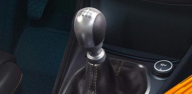 Evita prácticas que puedan dañar tu caja manual. Descubre los errores más comunes