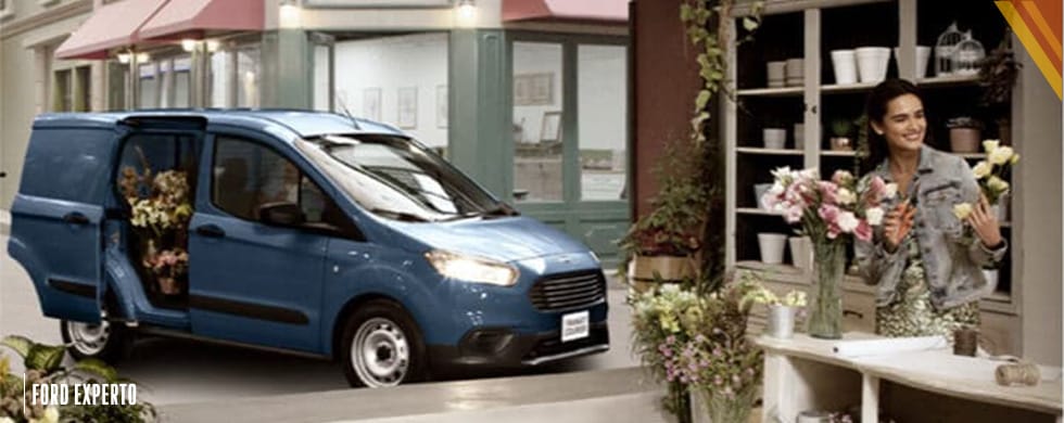 Descubre Ford Transit Courier, Vehículo Comercial Compacto de gran rendimiento para tareas diarias