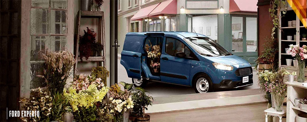 Ford Transit Courier 2022, Van comercial compacta ideal para negocios o empresas de entregas