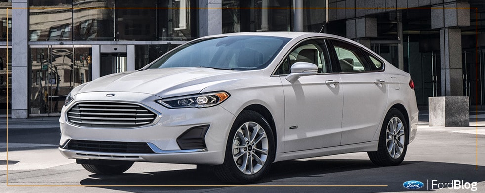 Ford Fusion Híbrido equipado con un motor 2.0L de Ciclo Atkinson