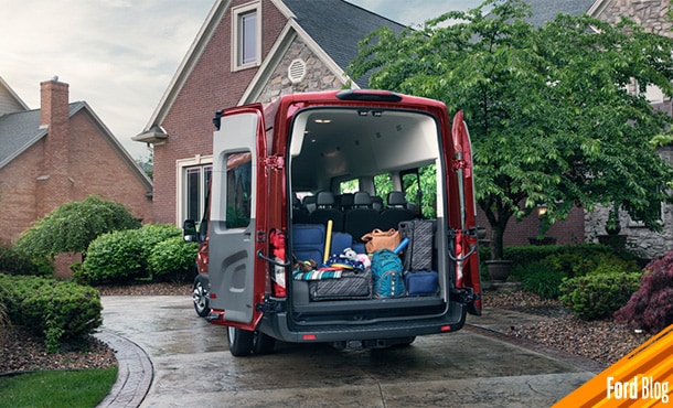 Revisa los niveles de aceite y gasolina de tu auto, y presión de llantas con FordPass