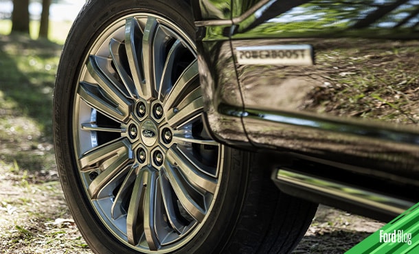 Conoce qué es el frenado regenerativo, una característica de los Motores Híbridos Ford