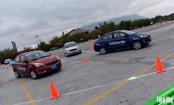 Ford Driving Skills, expertos te dicen qué hacer para no perder el control del auto