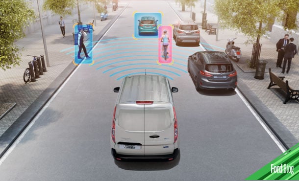 Ford E-Transit equipada con tecnologías de asistencia de manejo Ford Co-Pilot360