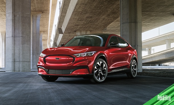 Conoce el diseño futurista y Equipamientos interiores de la SUV Eléctrica Ford Mustang Mach-E
