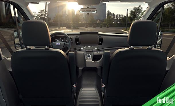 Ford E-Transit, Furgoneta eléctrica con amplio espacio interior y práctica cabina