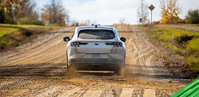 Ingenieros completaron ejercicios extremos en Ford Mustang Mach-E
