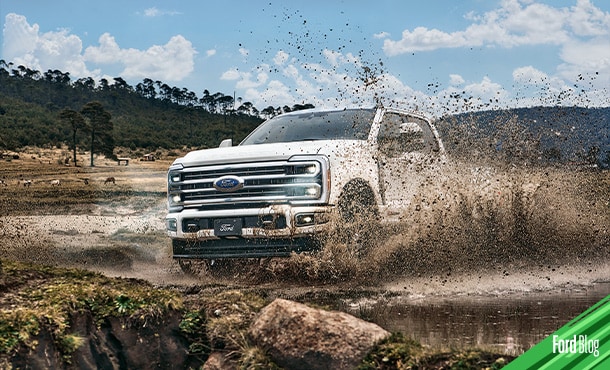 Ford Super Duty F-250 Pickup para Trabajo Rudo con Tecnología que facilita Enganche de Remolque 