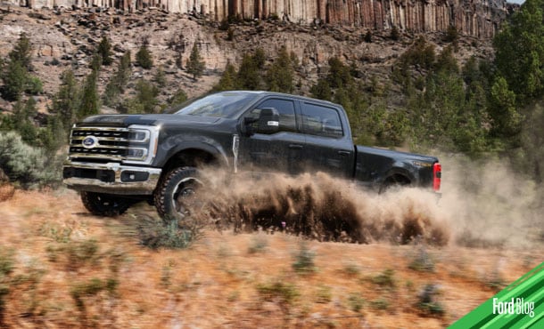 Ford Super Duty F-250 2023 equipada con Asistencias de Manejo para una Conducción Segura