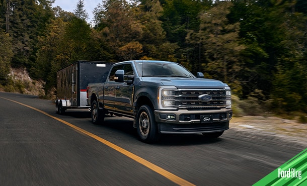 Gama de Motores a Gasolina y Diésel Ford Super Duty 2023 brindan Rendimiento, Torque y Potencia