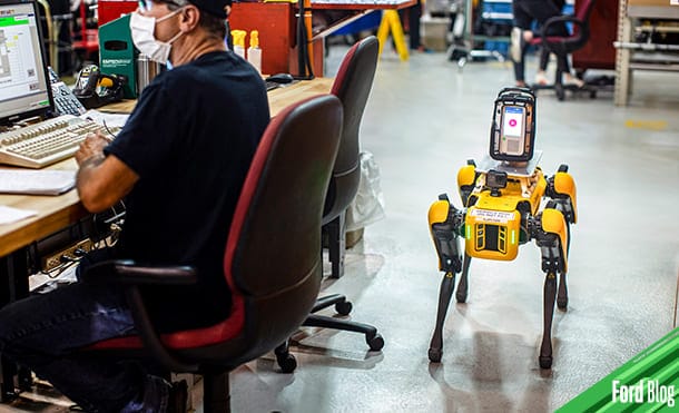 Fluffy y Spot fueron llamados los Robots Cuadrúpedos capaces de viajar hasta a 4.82 km/h