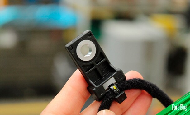 Clips hechos con redes de pesca, Ford limpia océanos y reusa el plástico en Bronco Sport