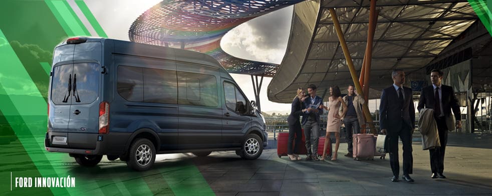 Ford Transit Pasajeros, con versiones de 15 y 18 asientos y motores a Gasolina y Diésel