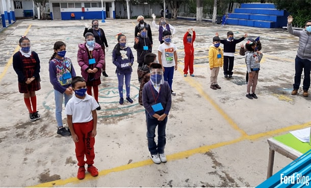 Comité Cívico Ford hizo trabajos de reparación y mantenimiento en escuelas para regreso a clases