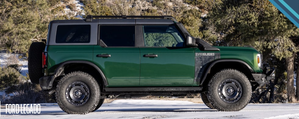 Disfruta de un viaje Off Road en la naturaleza con la Camioneta Todoterreno Ford Bronco Everglades